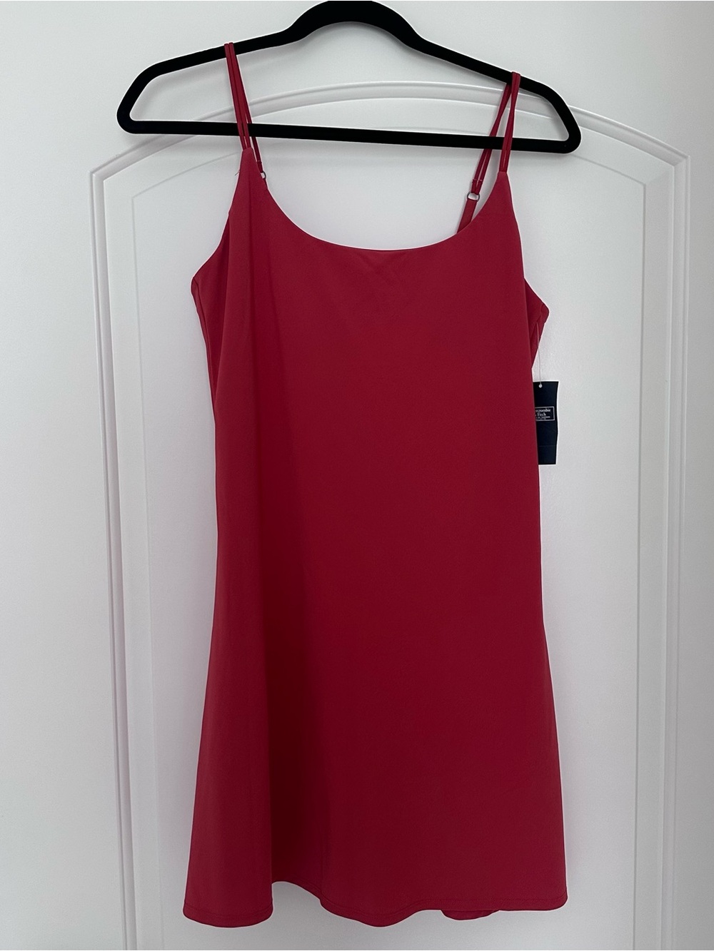 Abercrombie & Fitch | Light Red Athletic Dress with Shorts | Medium Tall